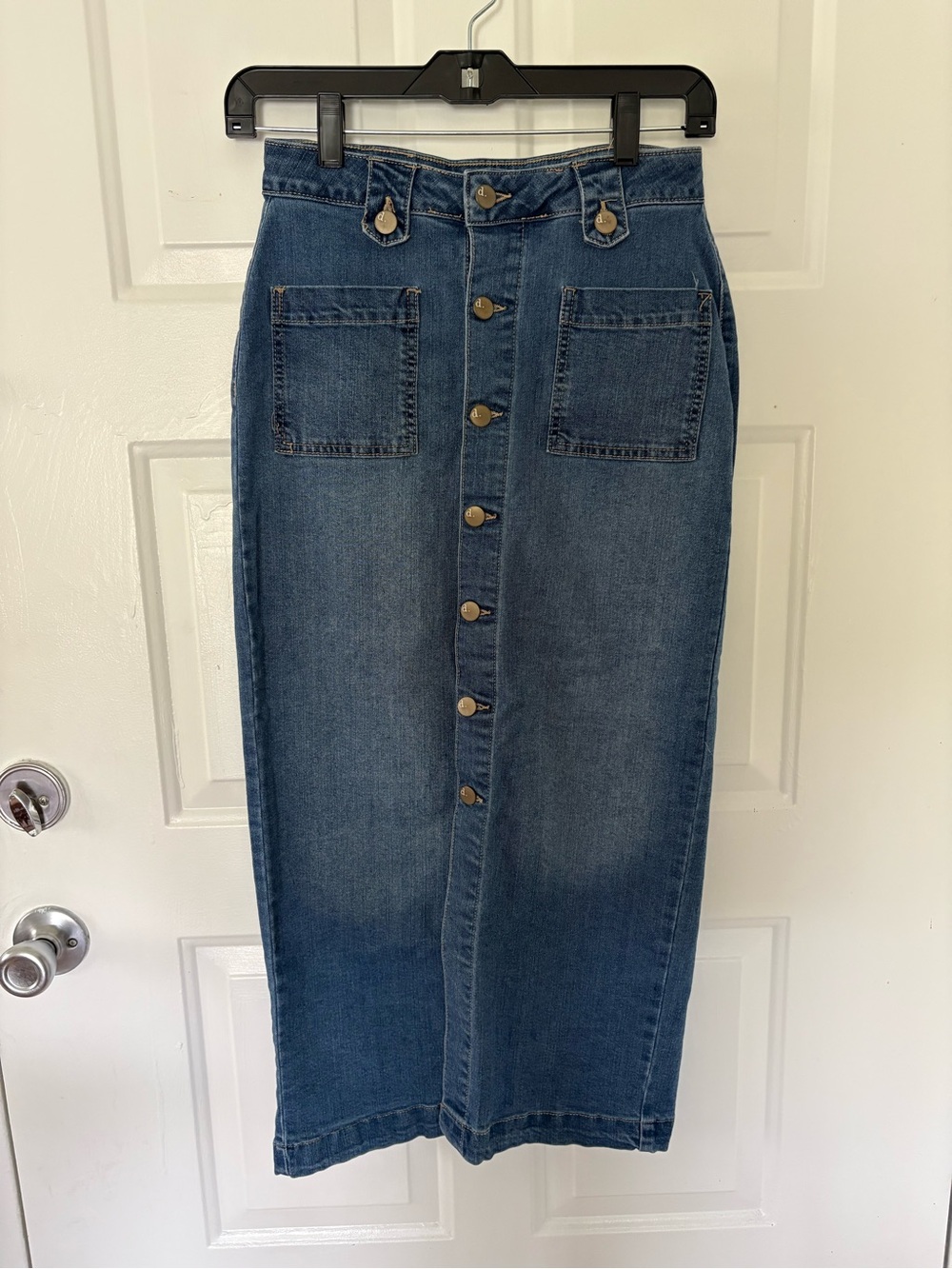 d. jeans Dark Blue Denim Skirt with Button Detail